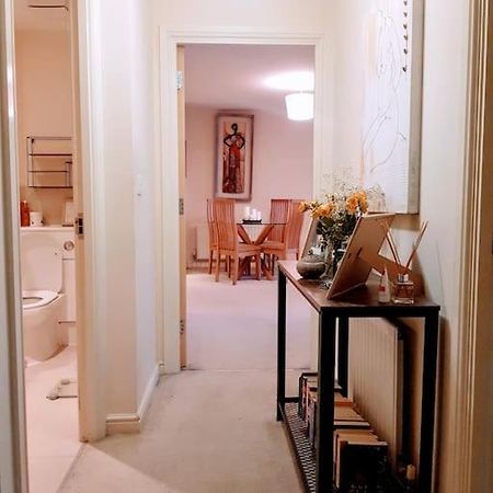 Central Spacious And Secure With A Double Bed Edgware Zewnętrze zdjęcie