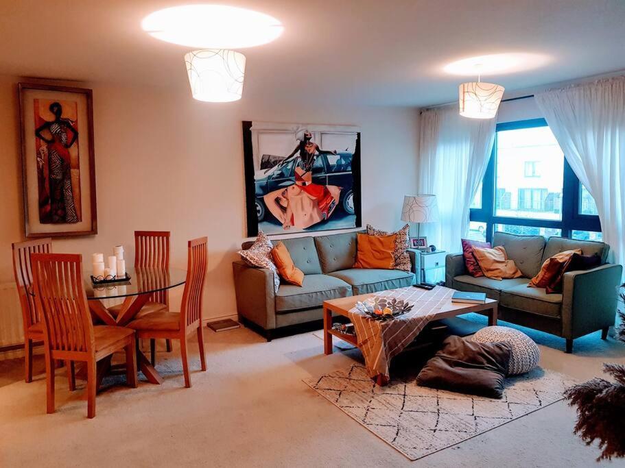 Central Spacious And Secure With A Double Bed Edgware Zewnętrze zdjęcie